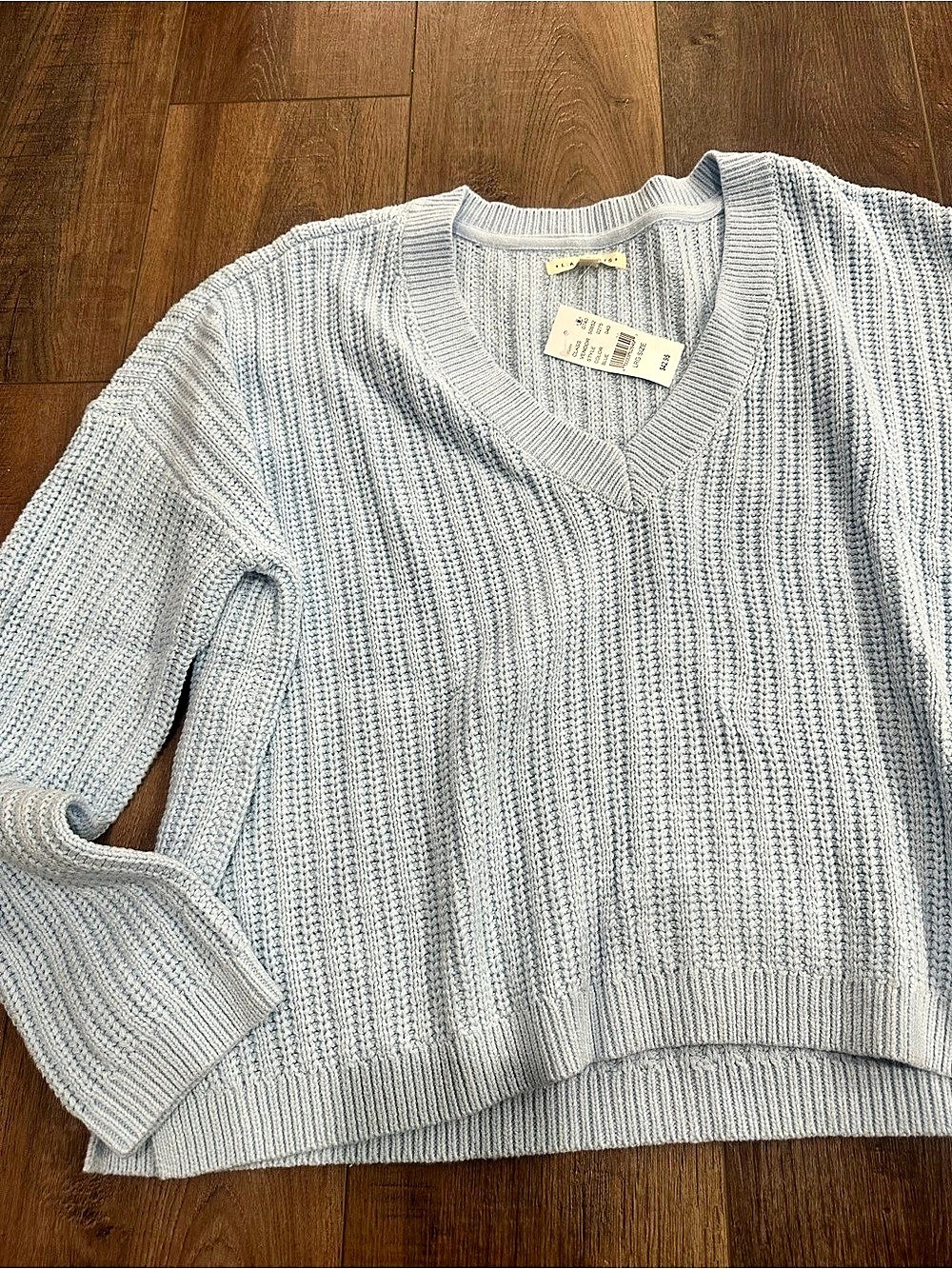 L.A. Hearts V-Neck Knit Sweater in Blue Size large NWT